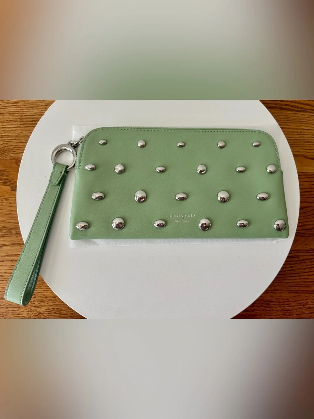 kate spade effortlessly chic